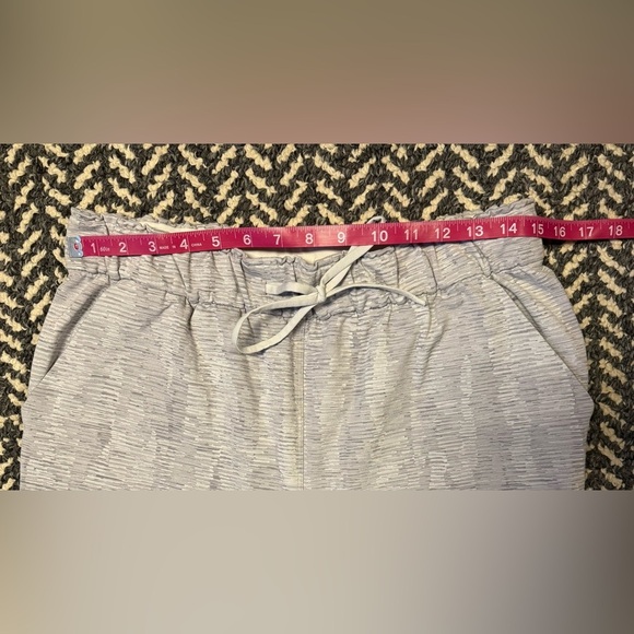 LULULEMON Keep Moving Pant 7/8 High-Rise in Jacquard Silver Drop Vapor Size 10 - Picture 5 of 8